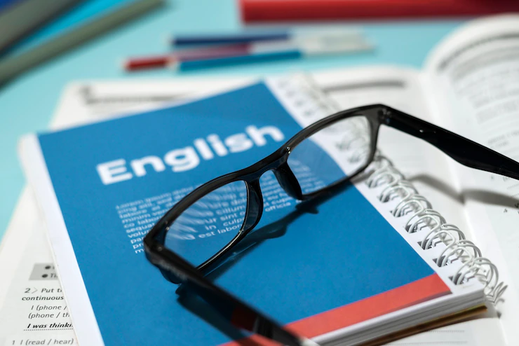 recursos adicionales están disponibles para prepararse para el examen Icfes de inglés